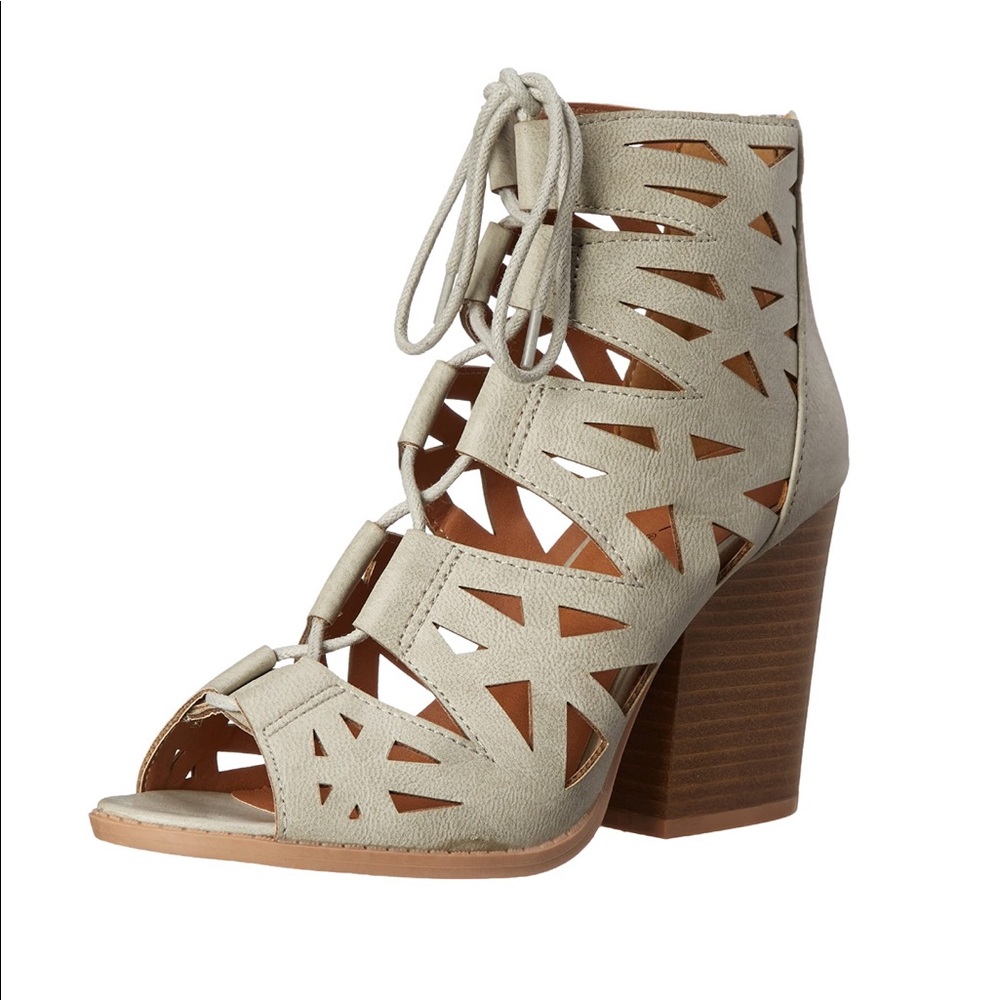 Qupid Lace Up Sandal Block Heel